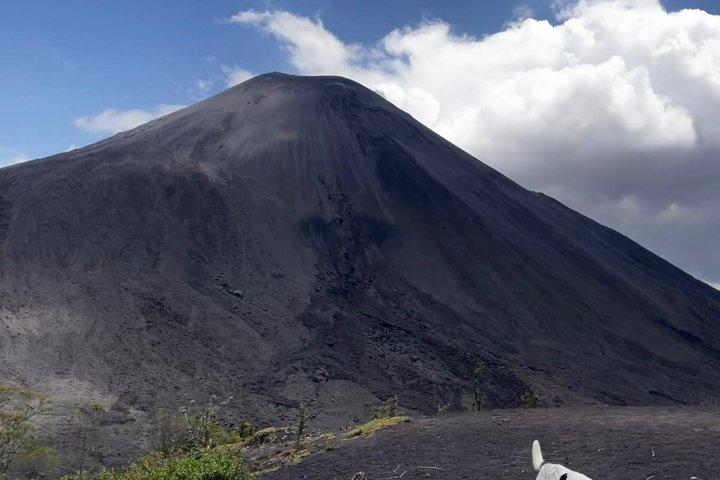 Pacaya Volcano Hike (mezza giornata)