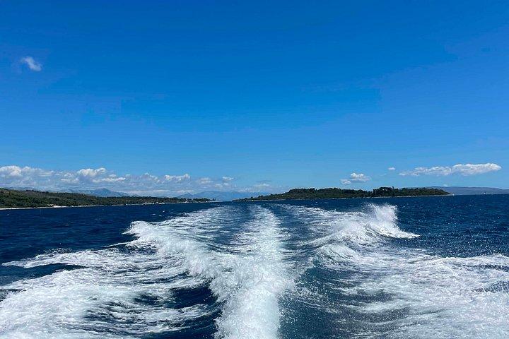 TROGIR：ブルーラグーン半日＆シュノーケリング付き3島ツアー