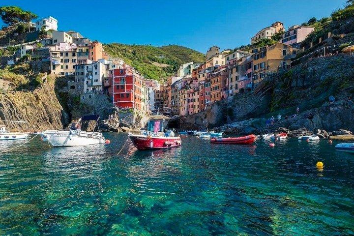Cinque Terre Tages-/Sonnenuntergang Bootstour Schwimmen Snacks und Prosecco