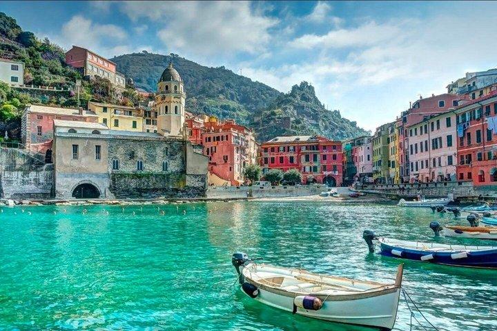 Excursion en bateau d'une journée/coucher de soleil à Cinque Terre