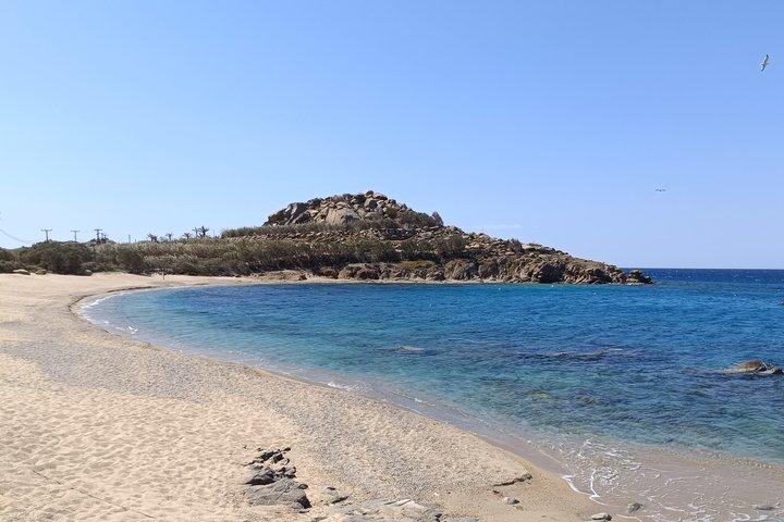 Private Mykonos Sightseeing Experience with a Local