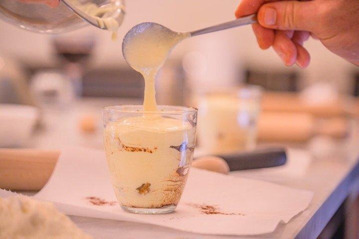 パスタとティラミスの料理教室（オプションで地元の市場ツアー付き）