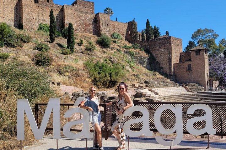 Discover Hidden Málaga: Self-Guided City Game