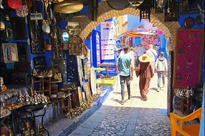 Excursion privée à Chefchaouen depuis Tanger - avec Guide Expert