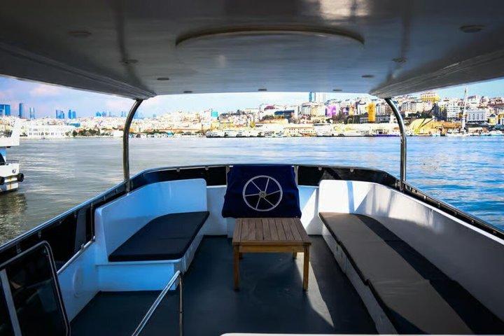 Istanbul Bosphorus Private Yacht Breakfast Cruise Tour