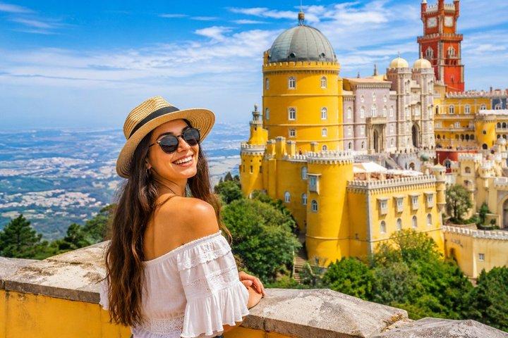 Sintra, Pena Palace & Cascais Premium Tour Privado a partir de Lisboa