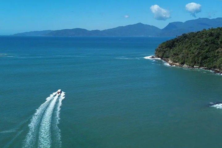 Transfert régulier d'Ilha Grande (Abraão) à Rio de Janeiro.
