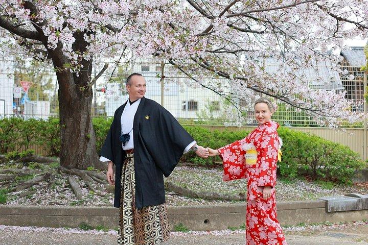 浅草で着物・振袖・浴衣レンタル体験