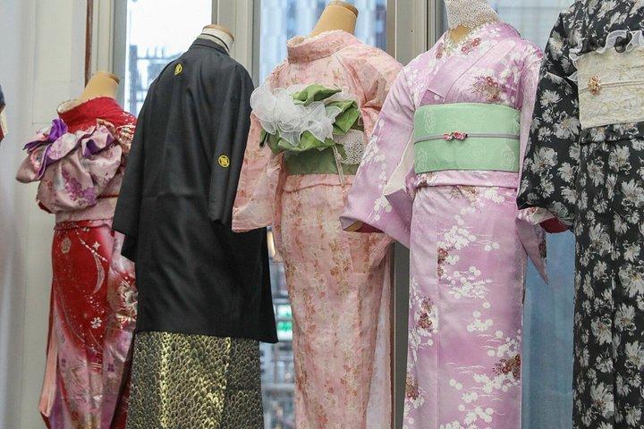 浅草で着物・振袖・浴衣レンタル体験