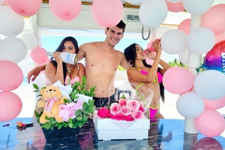 Hip Hop Party Boat with Live DJ Soca Dancehall Afrobeat