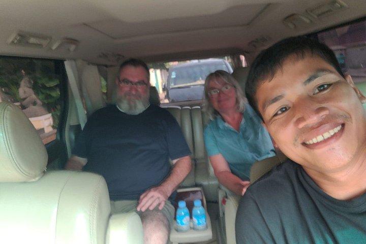 Phnom Penh naar Battambang privétransfer mini-busje