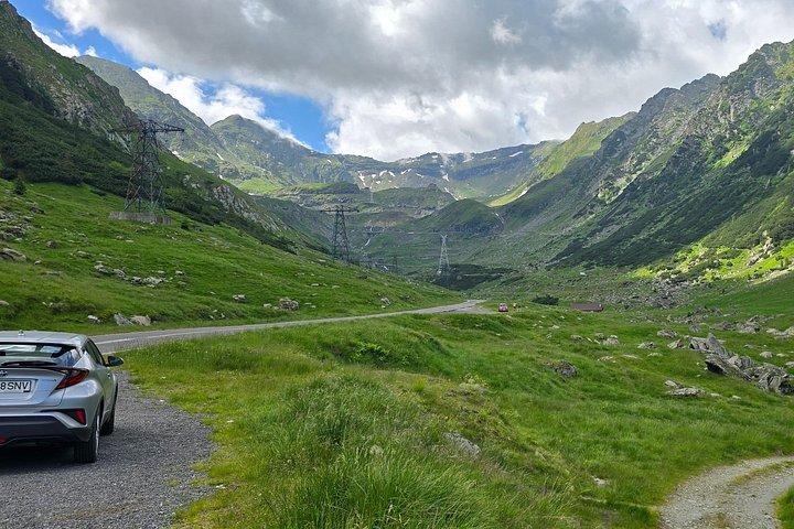 Bucharest to Iasi Private Intercity Transfer