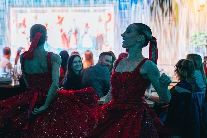 Budapeste: Show de folclore húngaro com jantar autêntico
