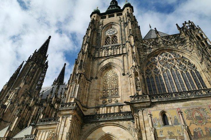 Understanding Prague Castle Guided Walking Tour