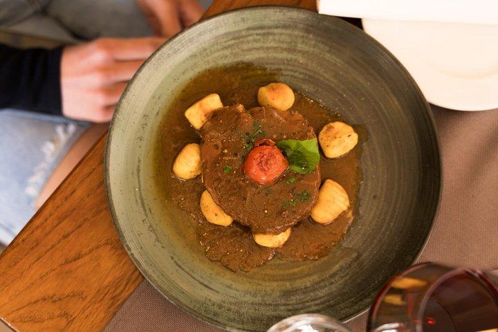 ドゥブロブニク料理ツアー：郷土料理＆都市物語