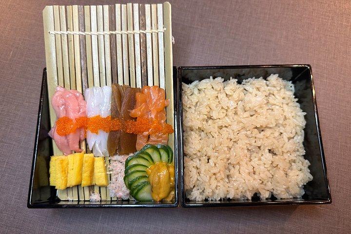 東京 : プレミアムカニ＆寿司食べ放題 with 海女ダイビングショー
