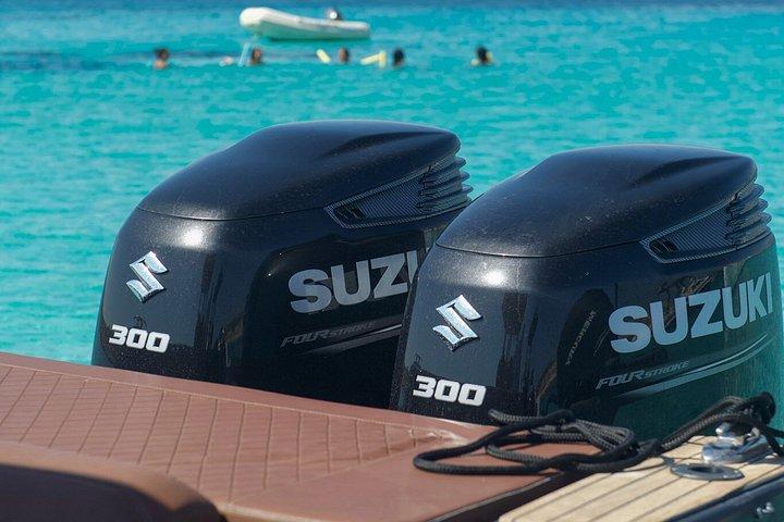 パロスからクーフォニシアへのプライベート終日ボート旅行