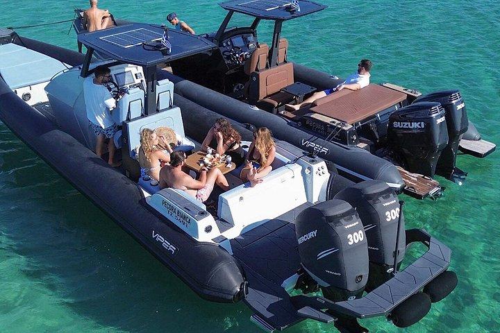 パロスからクーフォニシアへのプライベート終日ボート旅行
