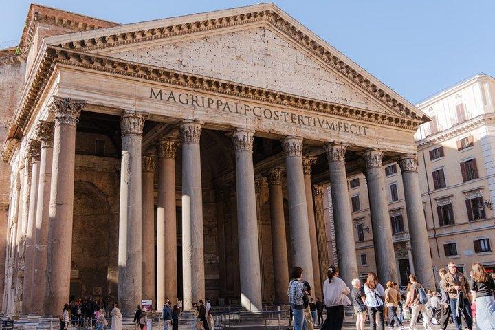 Roma : Entrada sin colas al Panteón & Visita guiada para grupos pequeños
