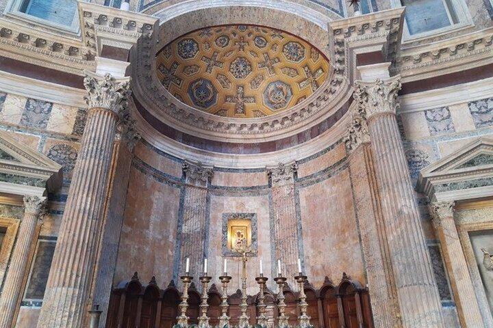 Roma : Entrada sin colas al Panteón & Visita guiada para grupos pequeños