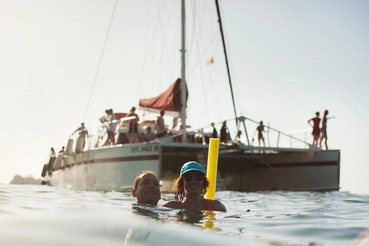 Catamarancruise met open bar en Tamarindo Hotels Transfer