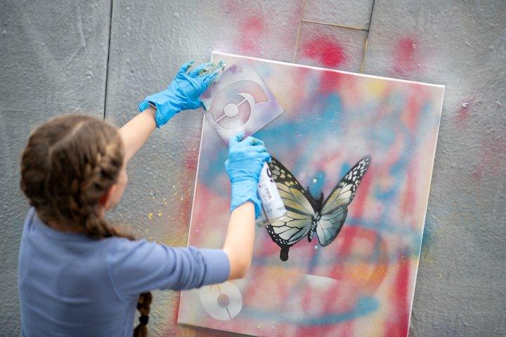 Entrada Direta: Wynwood Walls Spray Paint on Canvas Art Class