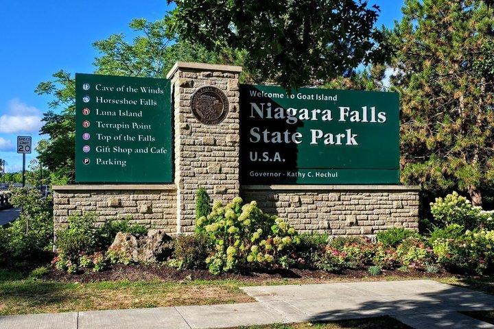 Höhle der Winde + Niagarafälle USA Highlights Tour
