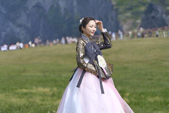Jeju Seongsan Ilchulbong Hanbok upplevelse