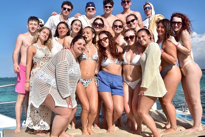 Official Fully Private Catamaran Celebration 4U party all include