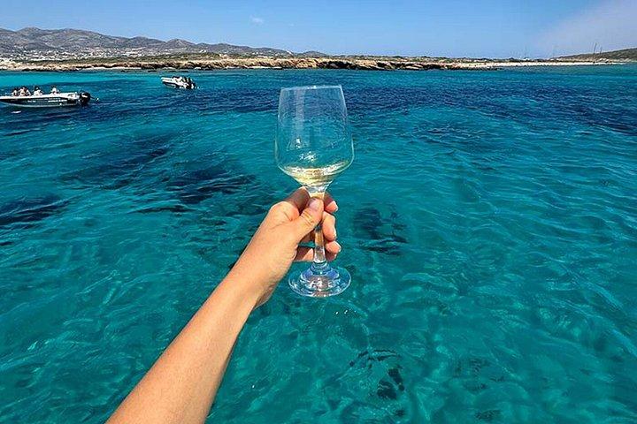 Paros: Halvdagsutflykt till Blue Lagoon & yachtcharter till Antiparos