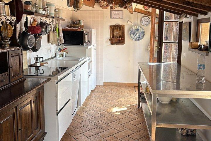 Authentic Pizza or Pasta Cooking Class with Wine in a Local Home