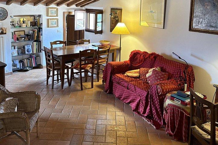 Authentic Pizza or Pasta Cooking Class with Wine in a Local Home
