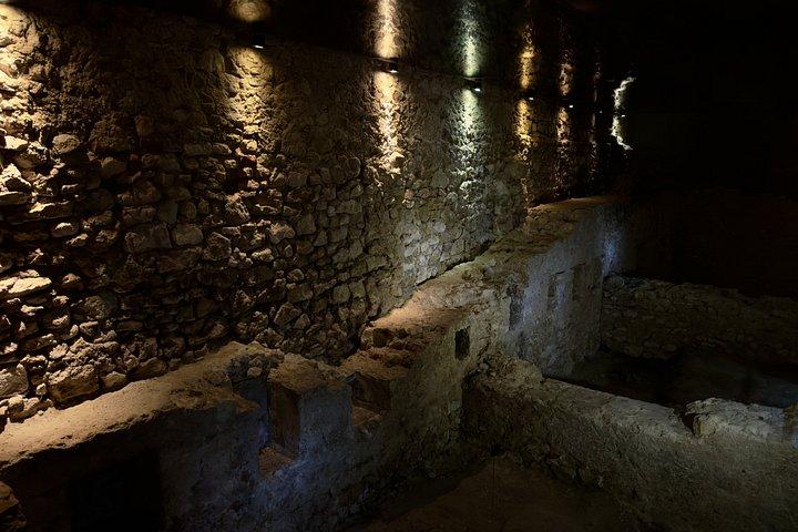 Krakow: Rynek Underground Museum Skip-the-line Guided Tour