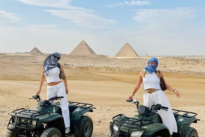 Giza pyramider med sfinx & 9 pyramider med kamel og frokost