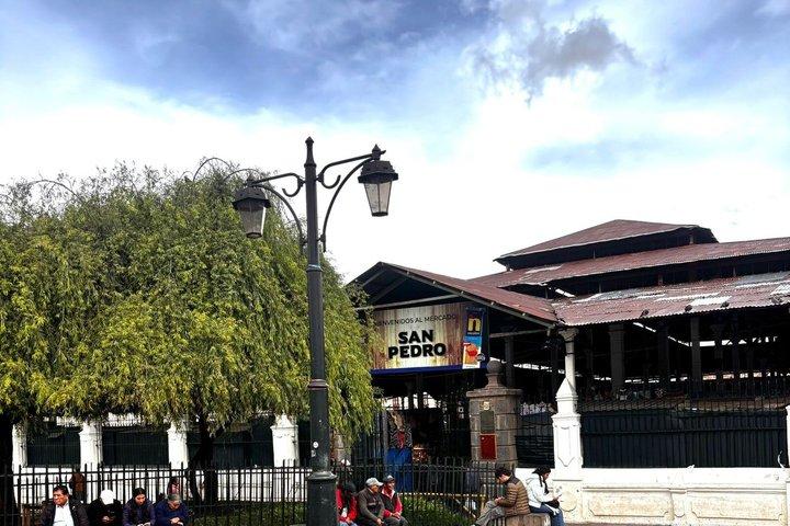 Visita ao mercado e Lomo Saltado Pisco Cocktail em Cusco