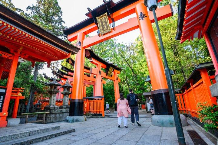Ochtendwandeling Tour Fushimi Inari en Gion Heiligdom