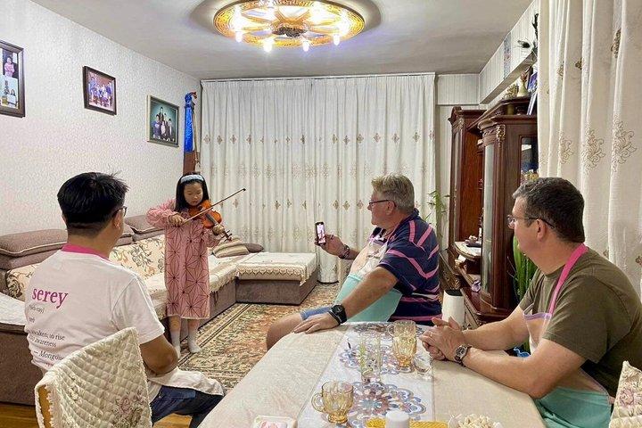 Spazieren Sie durch Ulaanbaatar & machen Sie Tsuivan in einem mongolischen Zuhause