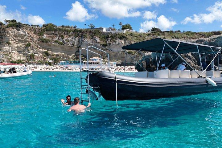 Morning boat tour Snorkeling and Caves in Tropea