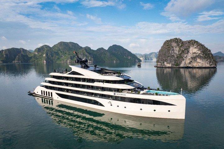 2D1N Luxury Victorious 6 - Estrela Ha Long Bay Cruise com Banheira