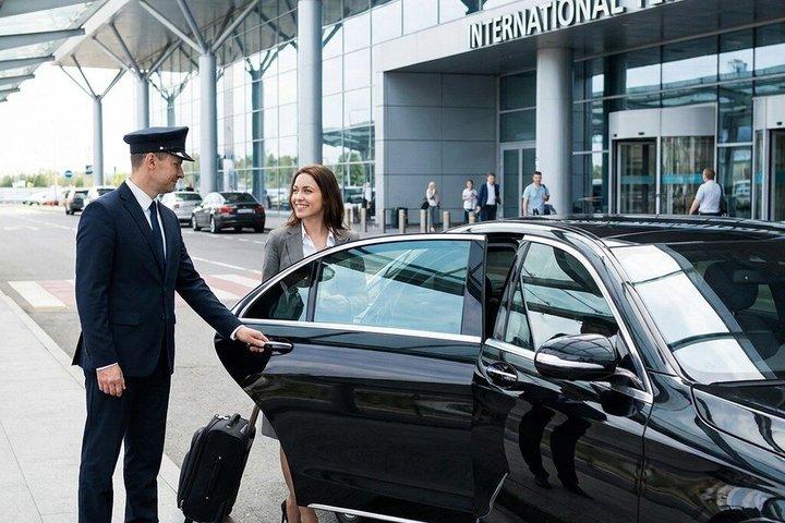 Toronto Pearson Flughafen Privattransfer Limousine SUV oder Van