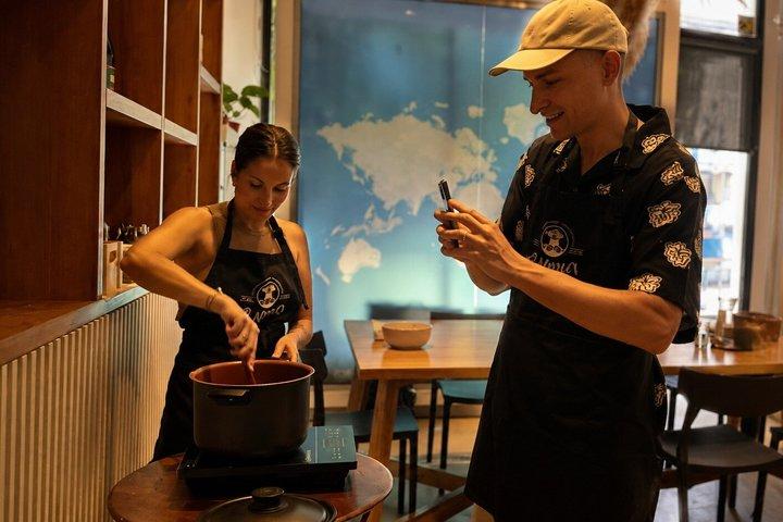 BA: Premium Empanadas Cooking Class & Wine Tasting in Palermo