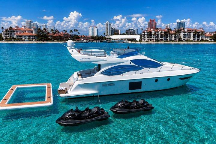 Private Luxus-Yacht | + 2 kostenlose Jet-Ski | + Sea Pool