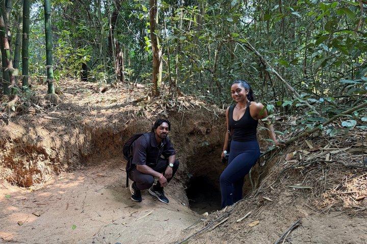 Tour privado dos túneis de Cu Chi com os moradores