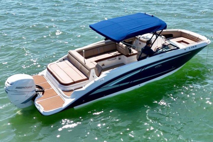 Miami Privat Bådudlejning med Champagne, Sandbars & Floating Mat