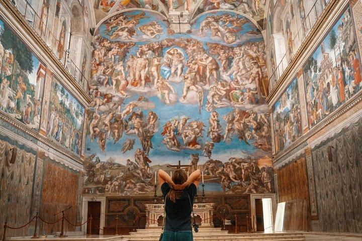 Vatican museums and Sistine chapel Evening Entrance Tickets