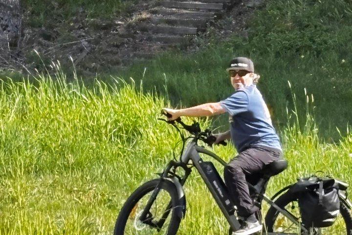 Experiência de Whistler Guided eBike Tour