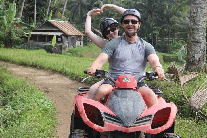 Ubud ATV Quad Tour mit optionalem Rafting und Wasserfall