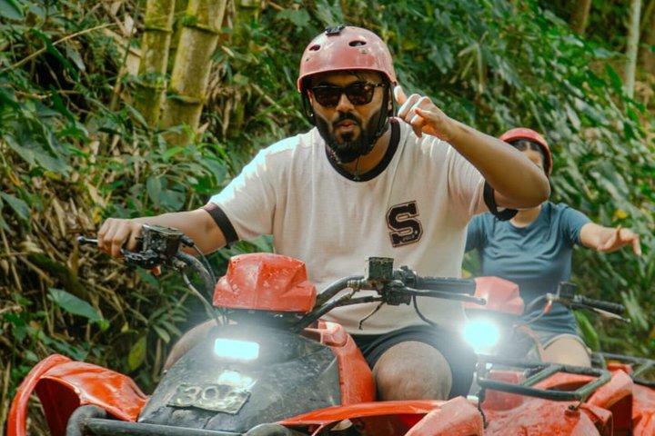 Ubud ATV Quad Tour mit optionalem Rafting und Wasserfall