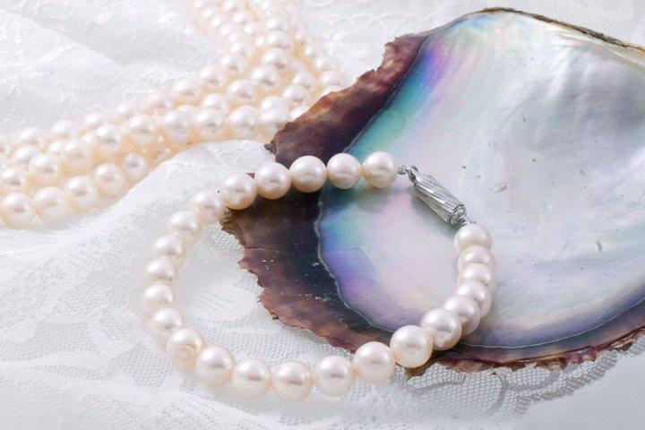 Create Your Own Akoya Pearl Bracelet in Kyoto