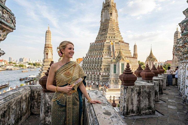 ワット・アルンタイ衣装とトゥクトゥク体験